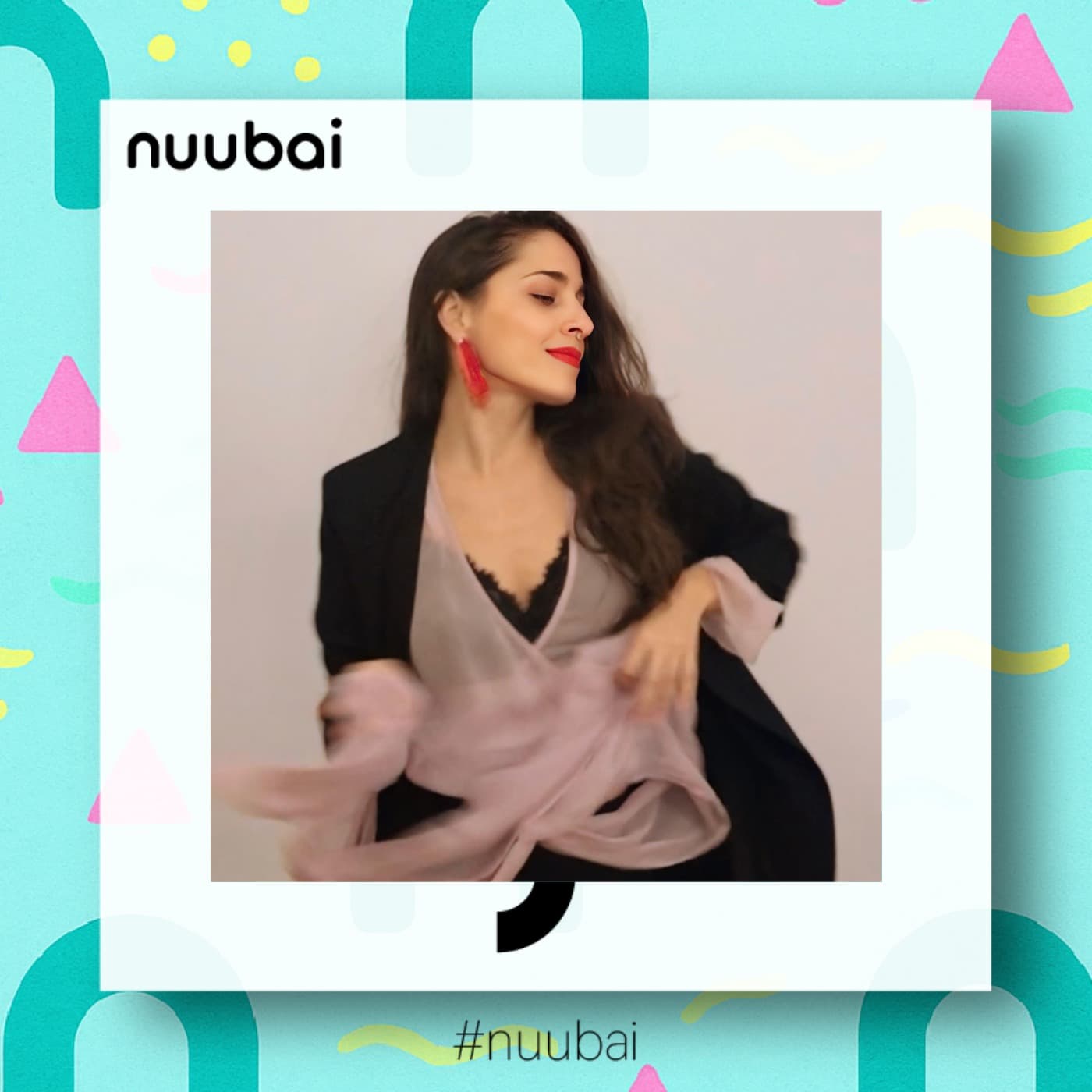 Sara Alhinho: The Freedom That Was Born in Two Singles